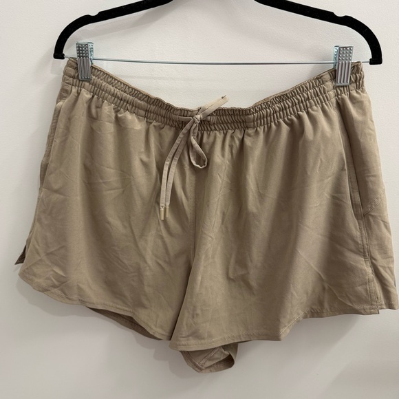 Pace rival shorts - Picture 1 of 3